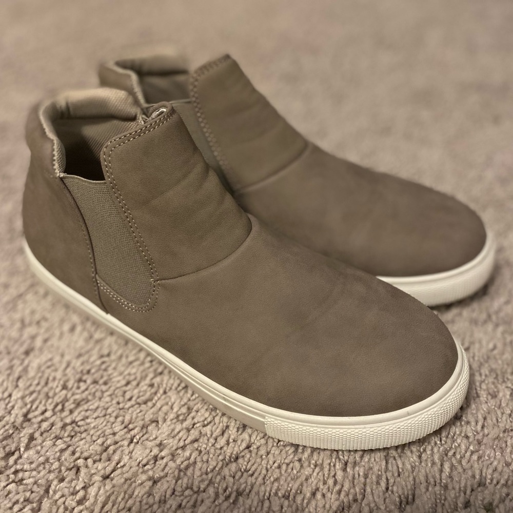 Pierre Dumas Women’s high top casual sneakers